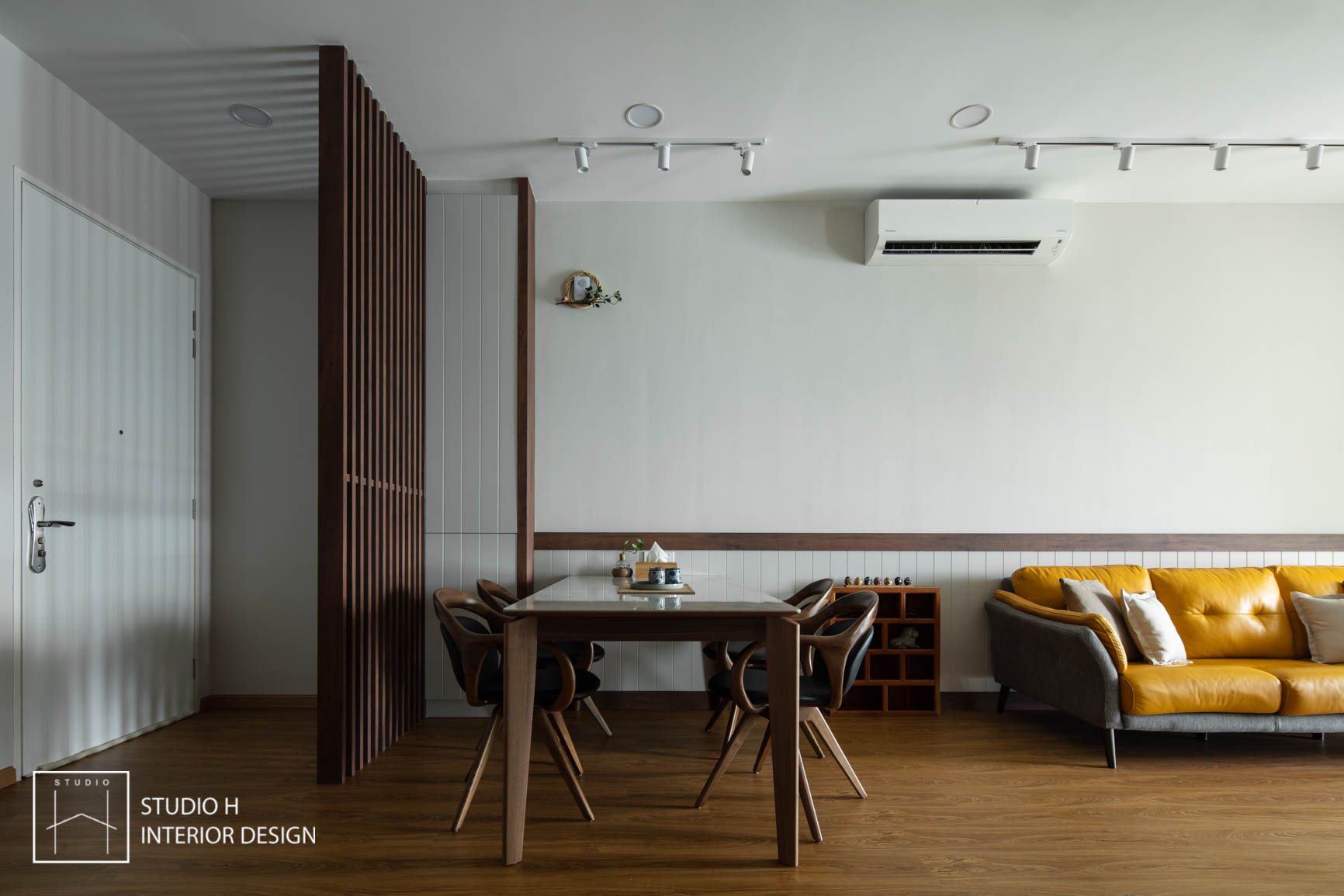 CW-house-dining-living-foyer-japanese-zen-interior-design-renovation